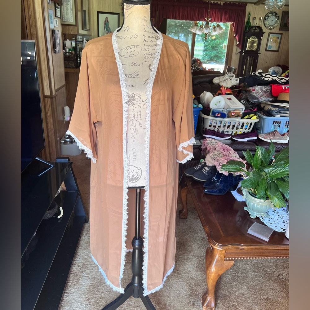 NWT LuLaRoe Womens Chloe Kimono Sz S Brown w White Lace Trim Short Sleeve NWT